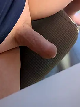 Peppo Nude online show from February 17, 6:45 am