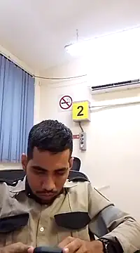 Snapshot of EnriquePersian197 chatting on February 14, 2:18 am EnriquePersian197 online show from February 14, 2:18 am