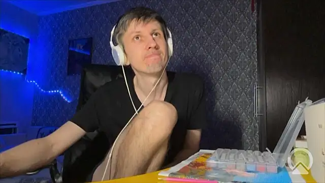 Aki-Laky online show from March 5, 7:43 pm