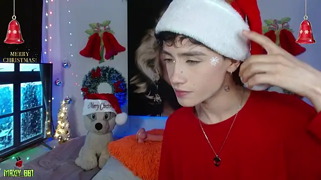 maxiy 001 online show from December 3, 2:39 am