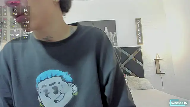 toyboys1 online show from October 7, 3:32 am