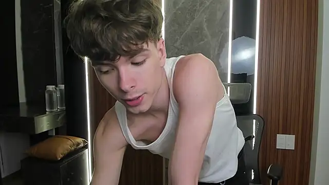 calvin love you online show from April 2, 6:05 pm