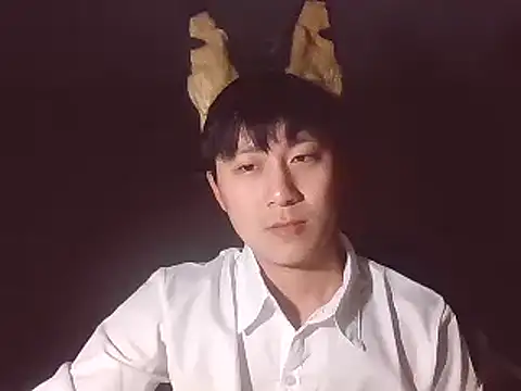 smdog1 online show from February 19, 2:01 am