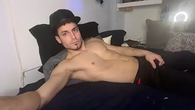 hot shot 13 online show from January 11, 6:17 am