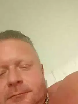 swingr online show from January 18, 1:23 am