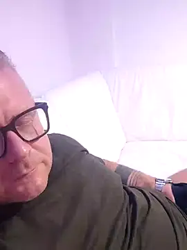 swingr online show from January 5, 4:47 am