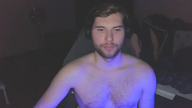 Ironman220 online show from March 5, 6:23 pm