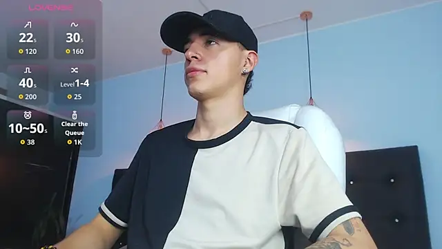 Lobo 17  online show from October 17, 3:43 am