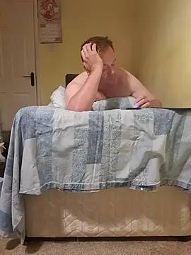 nofacewanker online show from August 1, 4:00 am