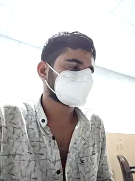 Ishan003 online show from December 7, 4:14 pm