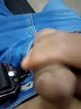 m4ti-hot online show from July 11, 10:23 pm
