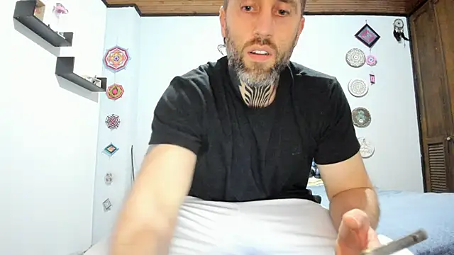 Antoniohot2024 online show from January 5, 1:03 am