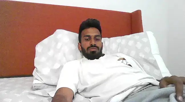 skinny  boy   online show from February 19, 7:38 pm