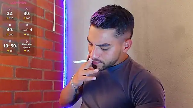 Leandro valenzuela online show from February 11, 6:35 pm