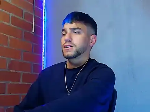 Leandro valenzuela online show from November 15, 5:20 am