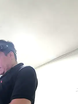 Jhonatan Morales S online show from February 5, 6:35 am