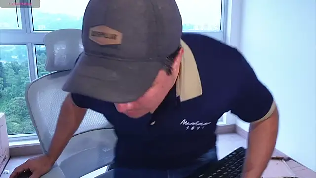 Jhonatan Morales S online show from February 8, 10:19 pm