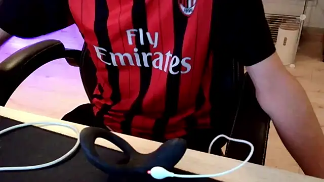 ElViko11 online show from November 12, 8:47 pm