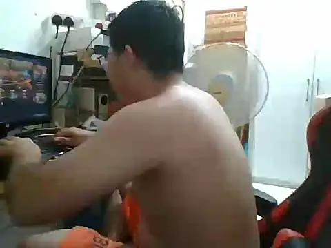 shyboymasturbation online show from December 17, 12:11 pm