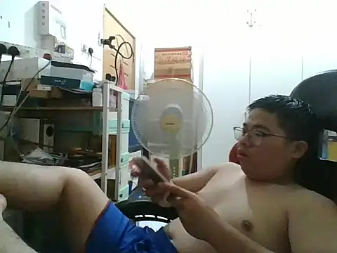 shyboymasturbation online show from December 18, 12:40 pm