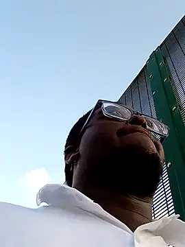 Jeanlaurent972 online show from November 6, 8:56 pm