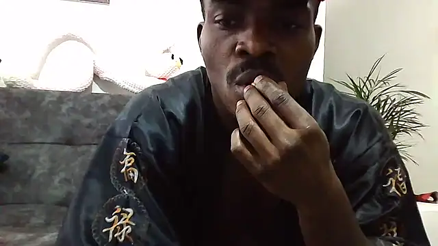 yezz3011 online show from January 8, 10:04 pm