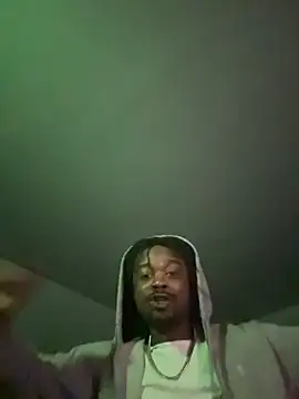 SluttyLyfe4L online show from April 8, 12:58 pm