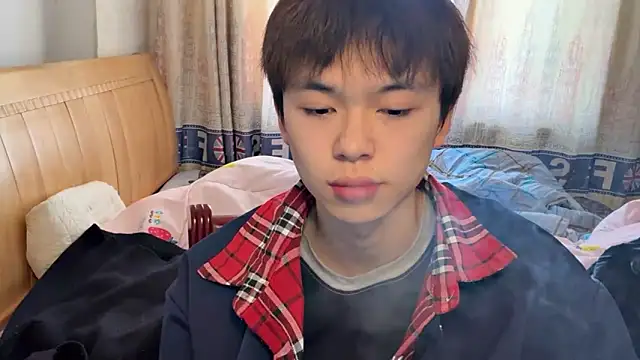 xiaottt1918 online show from January 20, 5:15 am