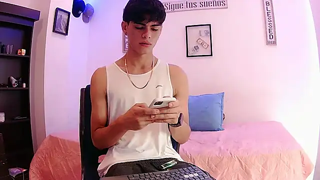 harrytomson 1 online show from September 14, 7:16 pm