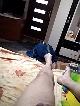 nudistu021 online show from April 16, 3:56 pm