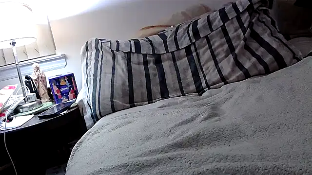 Hand69someguy online show from May 13, 2:19 am