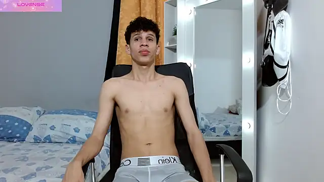 jeff ross online show from December 9, 6:08 pm