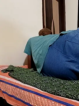 Chocolate stud10 online show from August 5, 5:18 pm