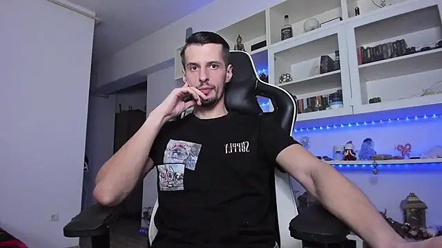 ToddClaytonn online show from February 15, 1:33 am