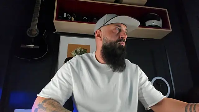 axxelrich  online show from February 1, 6:54 am