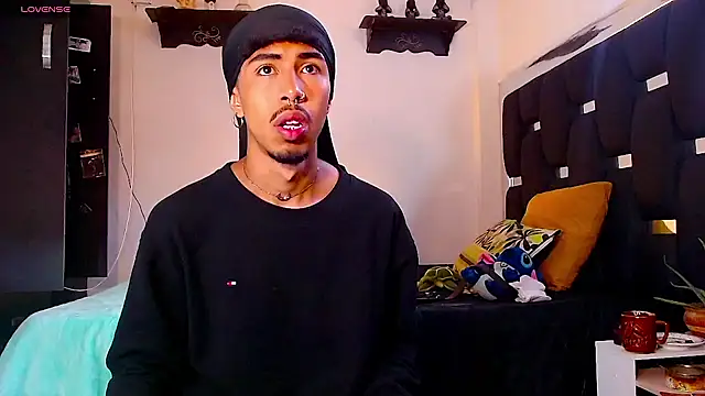 RyanRizzo online show from December 23, 7:41 pm