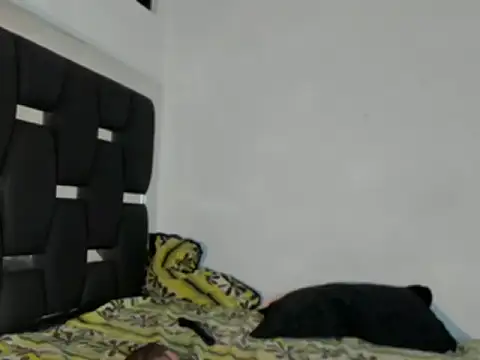 RyanRizzo online show from October 2, 3:32 am