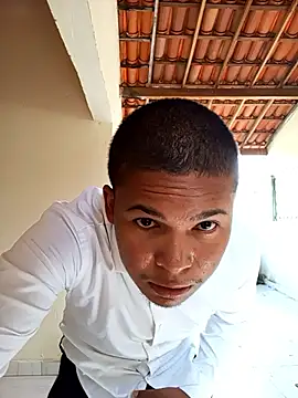 RayRay000000000 online show from April 24, 1:35 pm