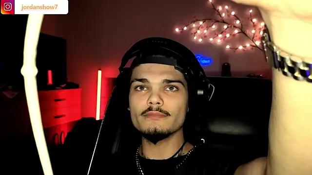 JordanShow online show from January 8, 5:29 pm