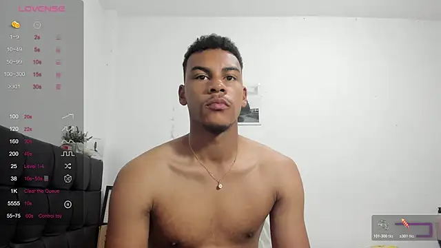 RoddyRich11 online show from April 16, 11:32 am