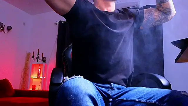 MightyAaron66 online show from September 20, 3:06 am