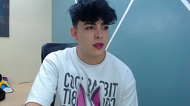 nolan twink1 online show from March 8, 5:41 pm