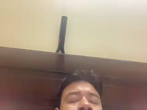 Snapshot of coolboy6566 chatting on October 22, 11:58 am coolboy6566 online show from October 22, 11:58 am