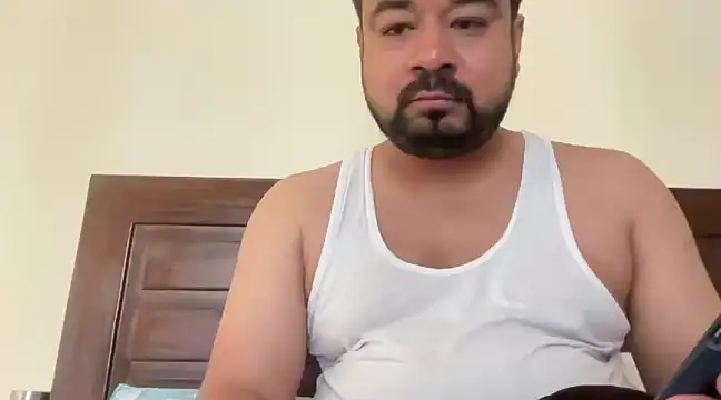 Snapshot of coolboy6566 chatting on March 18, 3:23 am coolboy6566 online show from March 18, 3:23 am