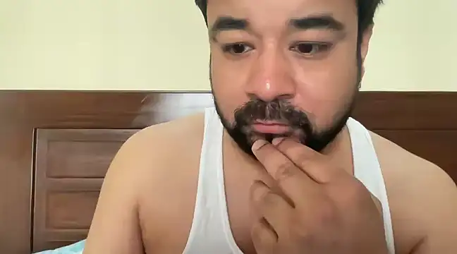 Snapshot of coolboy6566 chatting on February 22, 6:28 am coolboy6566 online show from February 22, 6:28 am