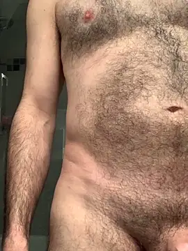 Snapshot of MaxVain chatting on March 12, 12:20 am MaxVain online show from March 12, 12:20 am