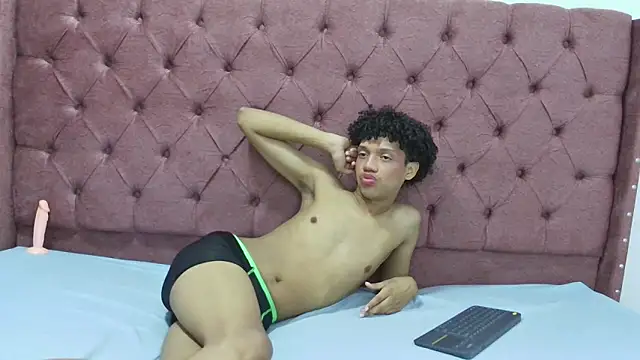 jony honey online show from January 4, 1:42 pm