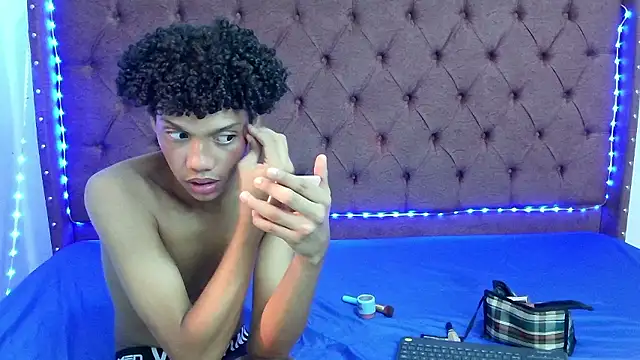 jony honey online show from December 7, 1:29 pm