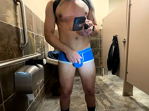 Snapshot of ganosex chatting on October 22, 11:08 pm ganosex online show from October 22, 11:08 pm