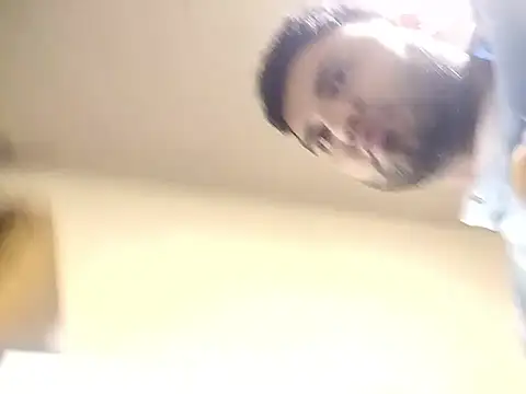 SINUECASTILLO online show from January 15, 8:18 am